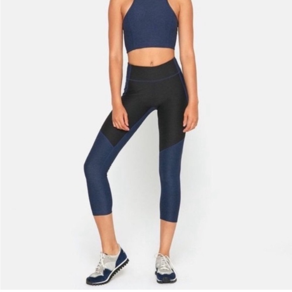 Outdoor‎ Voices two tone color block warmup leggings crop small navy blue black